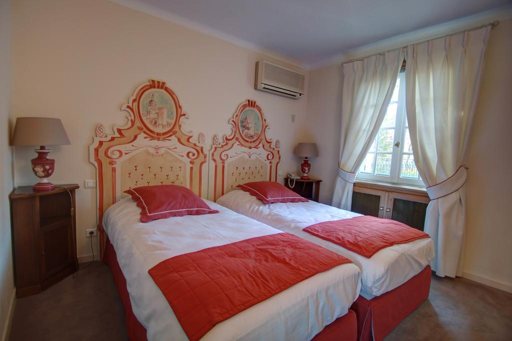 Villeneuve-lès-Avignon Hotel La Magnaneraie מראה חיצוני תמונה